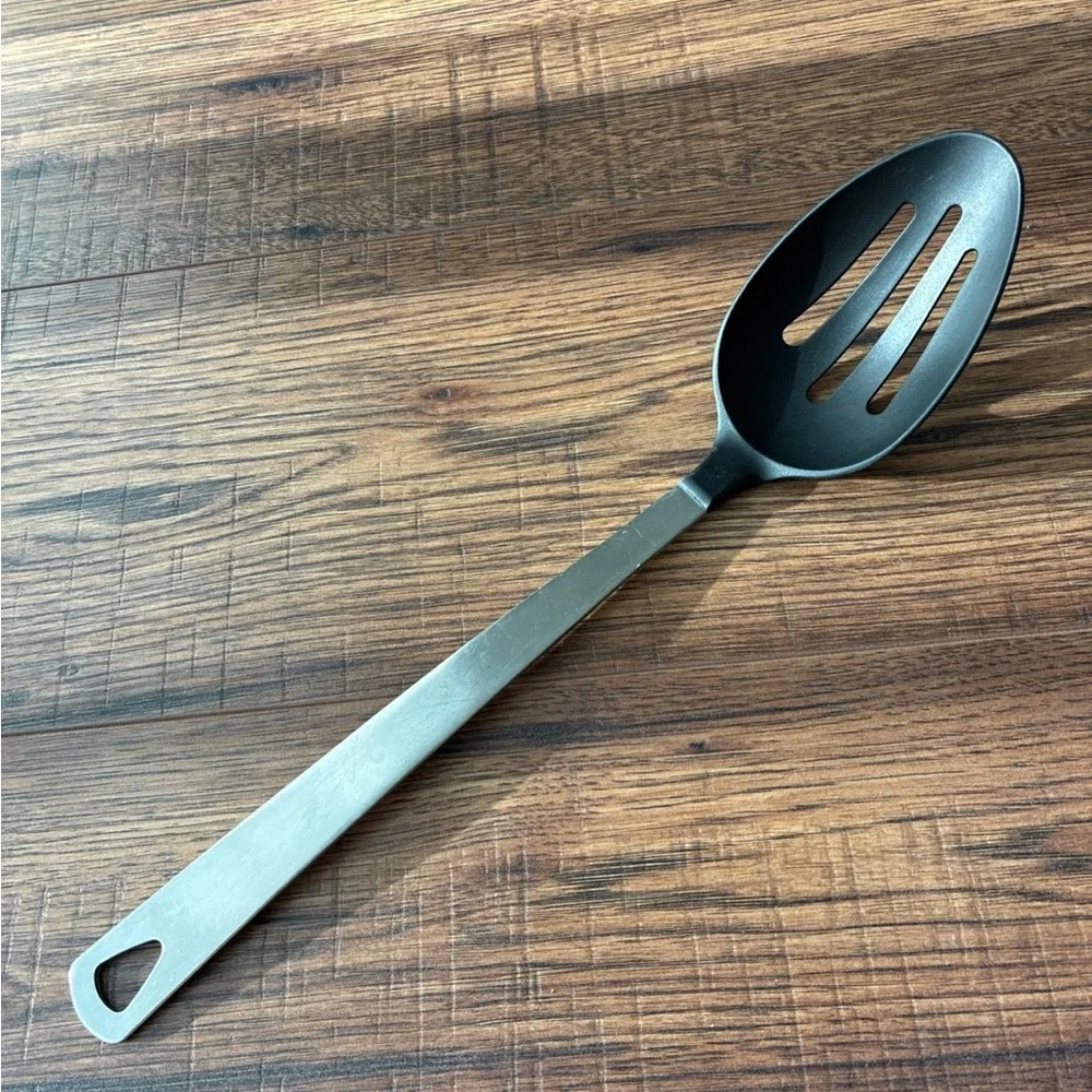 Oneida 18/8 Stainless Steel Black Slotted Cooking Spoon Spatula Ladle